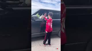 Edinson Cavani's wholesome moment with a young Man United fan ️