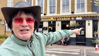 London Hipsters' Pub Hears Boogie Woogie For The First Time!