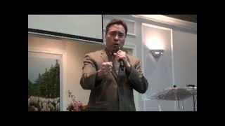 pastor Oscar ramos