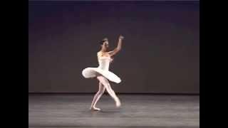 Elena Gil - 2004 Roseta Mauri Competition - "Raymonda variation"