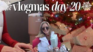 VLOGMAS DAY 20: last office tuesday of the year, mini haul, first present opening of xmas & more!