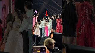 #EstherYu Caught Glancing at #DylanWang from another angle ️ #yushuxin #wanghedi #dixin #hunantv