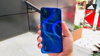 Xiaomi CC9 First Look! - Beauty in Blue!