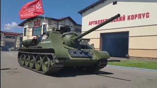 A column of Soviet World War 2 tanks in Russia