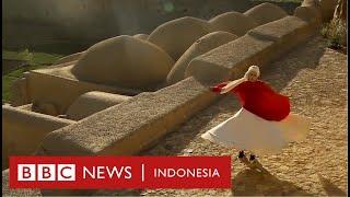 Nasib penari sufi perempuan satu-satunya di Afghanistan - BBC News Indonesia