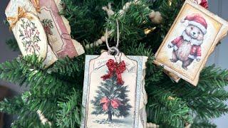 Shabby Vintage Christmas Double Pocket Tags ~ Gift Card Holder made from Envelopes Junk Journal Idea