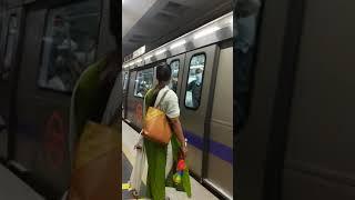 Delhi Metro Rail | Delhi Metro Train | Metro Train | Metro Station