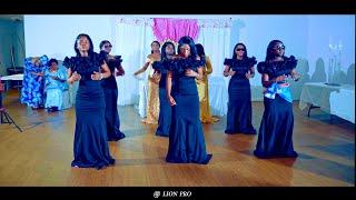 BRIDESMAIDS DANCE 's bridal shower