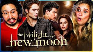 THE TWILIGHT SAGA: NEW MOON Movie Reaction! | Kristen Stewart | Taylor Lautner | Robert Pattinson