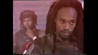 Black Uhuru ~ Solidarity (Official Reggae Video)