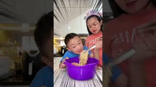 MIE BANYAK KECAP SELALU PALING ENAK  #mommychannel #mom3kids