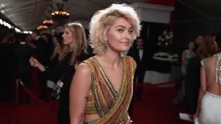 Paris Jackson at red carpet - Grammy Awards 2017