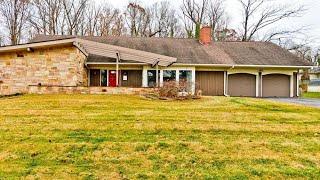 12814 Brunswick Ln, Bowie, MD Presented by Niecie Draper.