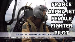 La Femme pilote de chasse:14 juillet deefilee aeerien [Female Fighter Pilot Over Flyover]