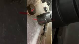 Torquing D10 master link bolts with a pneumatic torque wrench@Heavywrenching