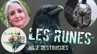 LES RUNES  - Julie Destouches