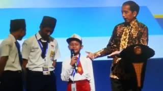 Anak Sd bilang ikan kontol di depan Pak Jokowi