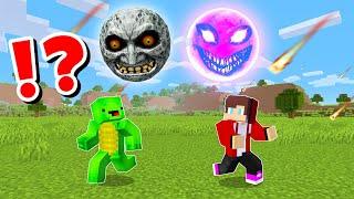 JJ and Mikey in LUNAR MOON vs RED SUN CHALLENGE in Minecraft / Maizen animation