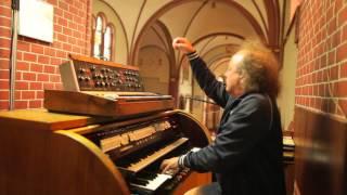 Józef Skrzek plays Minimoog and church organ... again!