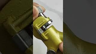 From now on, I will use this kind of saw pliers to extract material from the saw teeth! #tricks #tip