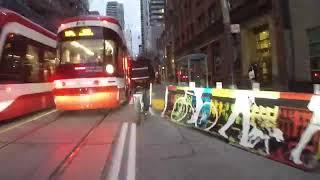 How long is the commute from Bathurst to Jarvis along King St during rush hour?