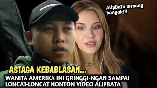 ASTAGA KEBABLASAN, WANITA AMERIKA INI GRINGGI-NGAN SAMPAI LONCAT-LONCAT NONTON VIDEO ALIPBATA