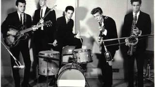 Michael Z. Gordon and the Marketts - Surfer's Stomp