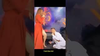 HÀNH ĐỘNG KÉM DUYÊN CỦA ĐÀM VĨNH HƯNG KHI SONG CA CÙNG MỸ TÂM