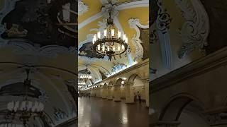 The Most BEAUTIFUL Metro in The WORLD! MOSCOW Metro 