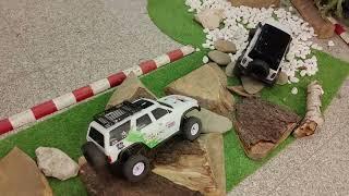 RC Jeep VS Toyota 4X4 Off Road Race