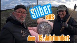 Schatzsuche bringt 2x Silber aus dem 15. Jahrhundert ￼mit dem Metalldetektor in Niedersachsen