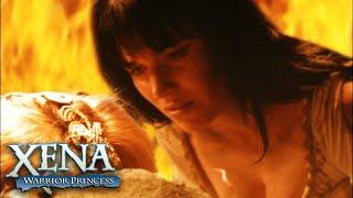 Things are Heating Up Between Xena and Gabrielle... | Xena: Warrior Princess