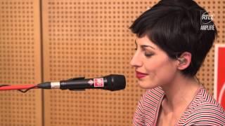 Superbus - "Strong And Beautiful" en Session Très Très Privée