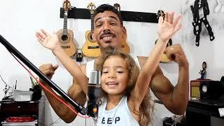 51 Músicas com 2, 3 e 4 acordes no CAVAQUINHO