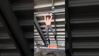 LOOK AT ME CLIMB LIKE A MONKEY!! (PARKOUR) #shorts #parkour