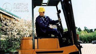 Forklift driver Klaus - The first day on job | A Short Film by Jörg Wagner & Stefan Prehn