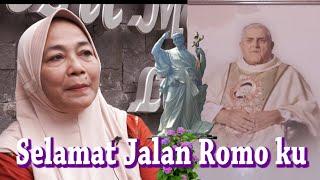 IBU MUSLIM  INI "MERAWAT ROMO MISIONARIS ITALIA , DENGAN KASIH YANG TULUS "