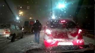 Киев 23.03.2013 1:00 ночи. Буран (Kyiv Ukraine. Snow аpocalypse 1:00 a.m.)