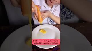 Xuyên không vào thế giới không biết ăn xúc xích phô mai  #shorts #anvat