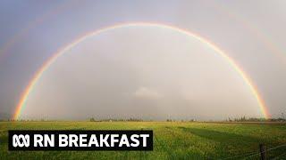 Eddie Woo explains why rainbows are round | RN Breakfast