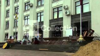 UKRAINE: LUHANSK BUILDING SEIZED BY SEPARATISTS
