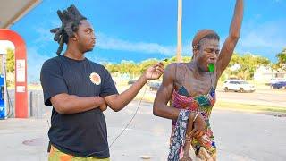 Paying Strangers in the Trenches to Eat World’s Hottest Chip! | Houston