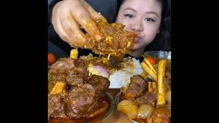 ASMR: EATING SPICY CHICKEN CURRY BASMATI RICE || #shorts #mukbangn#asmreating #mukbangasmr #asmr