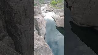 Salto de 21 Metros de Altura. Nido de Aguila. Mina Clavero. Cordoba. Argentina. #travel #cordoba ️