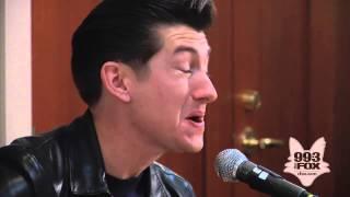 Arctic Monkeys - Do I Wanna Know? (Fox Uninvited Guest)