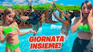 VLOG! INTERA GIORNATA IN PISCINA CON MAMMAGIULIA FIGLIACHIARA FIGLIODIEGO E PAPÀANTONIO!