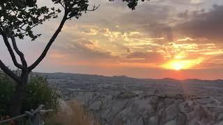 Kapadokya Kızılçukur Vadisi gün batımı ve vadi manzarası