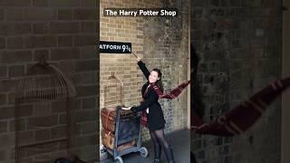 Harry Potter Shop at King's Cross Station, London #HarryPotter #KingsCross #London #Platform9¾