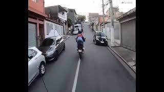 Highspeed chase on motorcycle in Brazil. (Happy end)