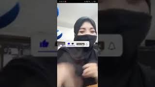 Bigo Live Cewek Hijab Mainin Pisang